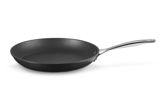 Le Creuset Toughened Non-Stick Shallow Frying Pan