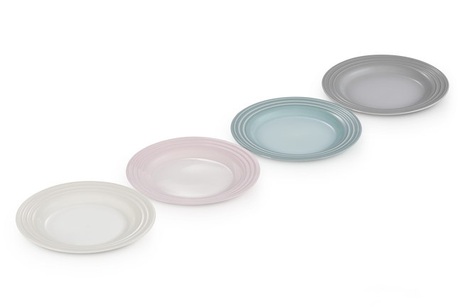 Le Creuset Calm Set of 4 Appetizer Plates In Multi