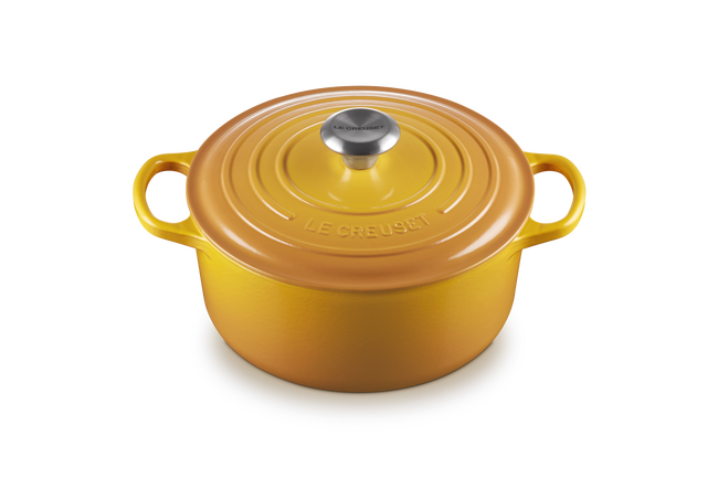 Le Creuset Cast Iron Signature Round Casserole In Nectar