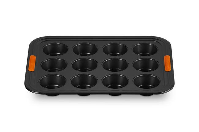 Le Creuset 12 Cup Muffin Pan Neutral