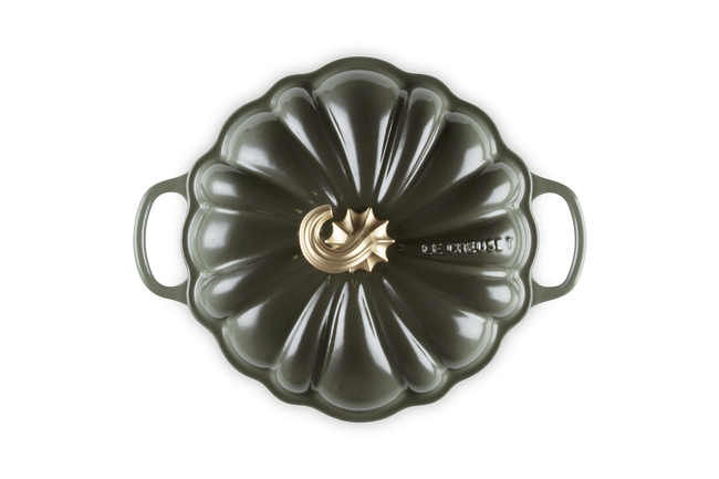 Le Creuset Cast Iron Signature Pumpkin Casserole 24cm In Thyme