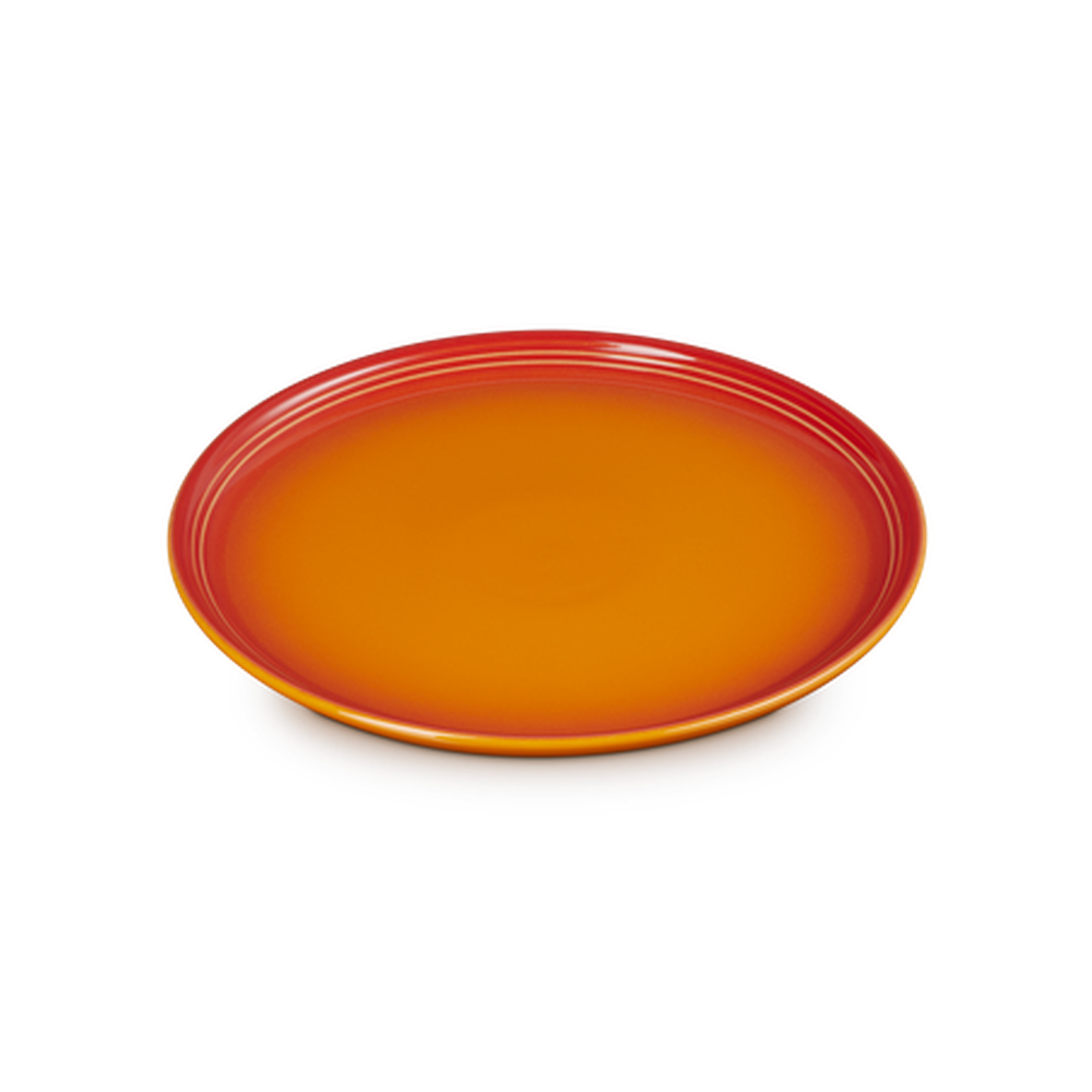 Le Creuset Coupe Dinner Plate In Flame