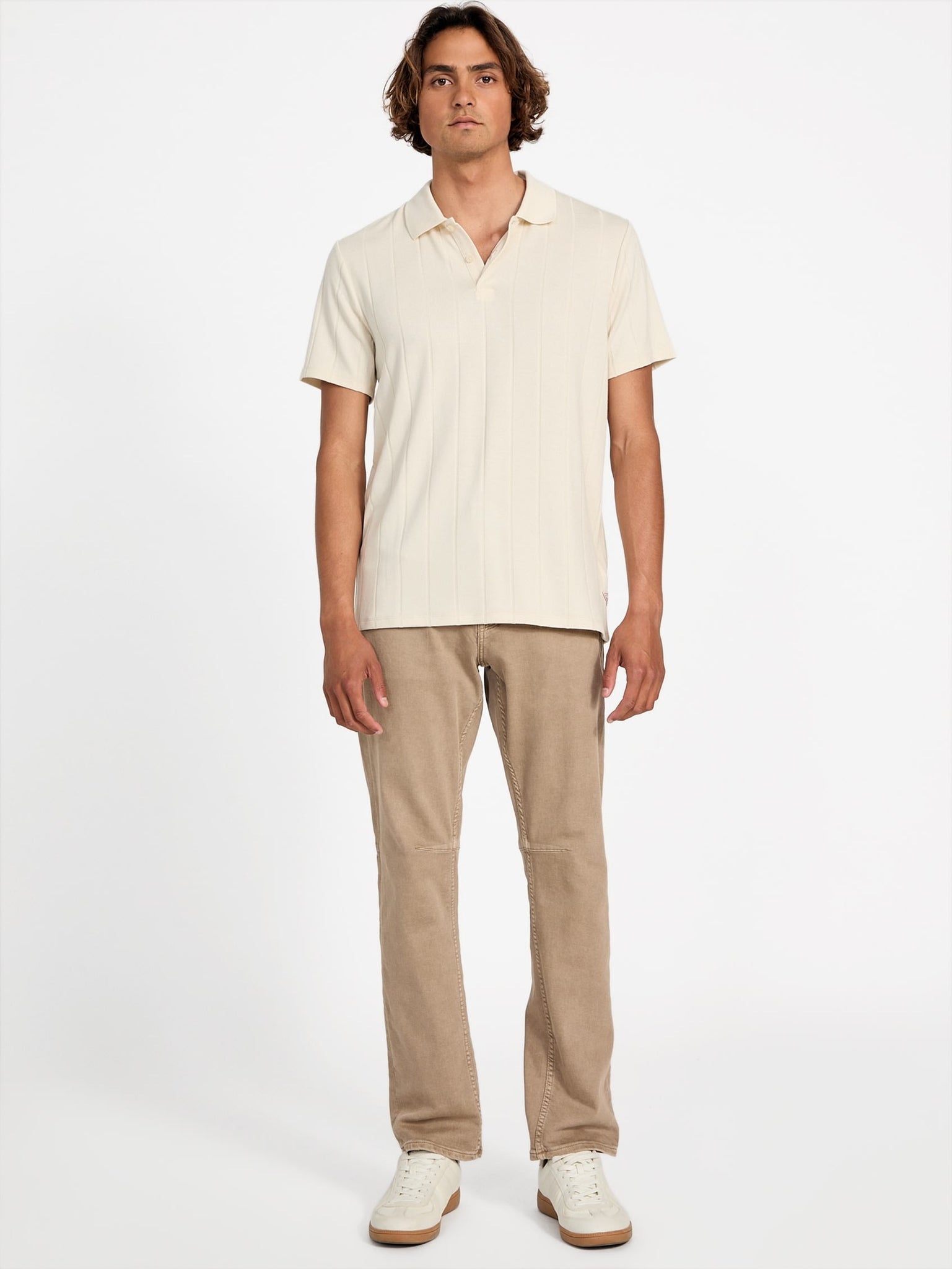 Guess Mens Axel Rip Golfer In Stone