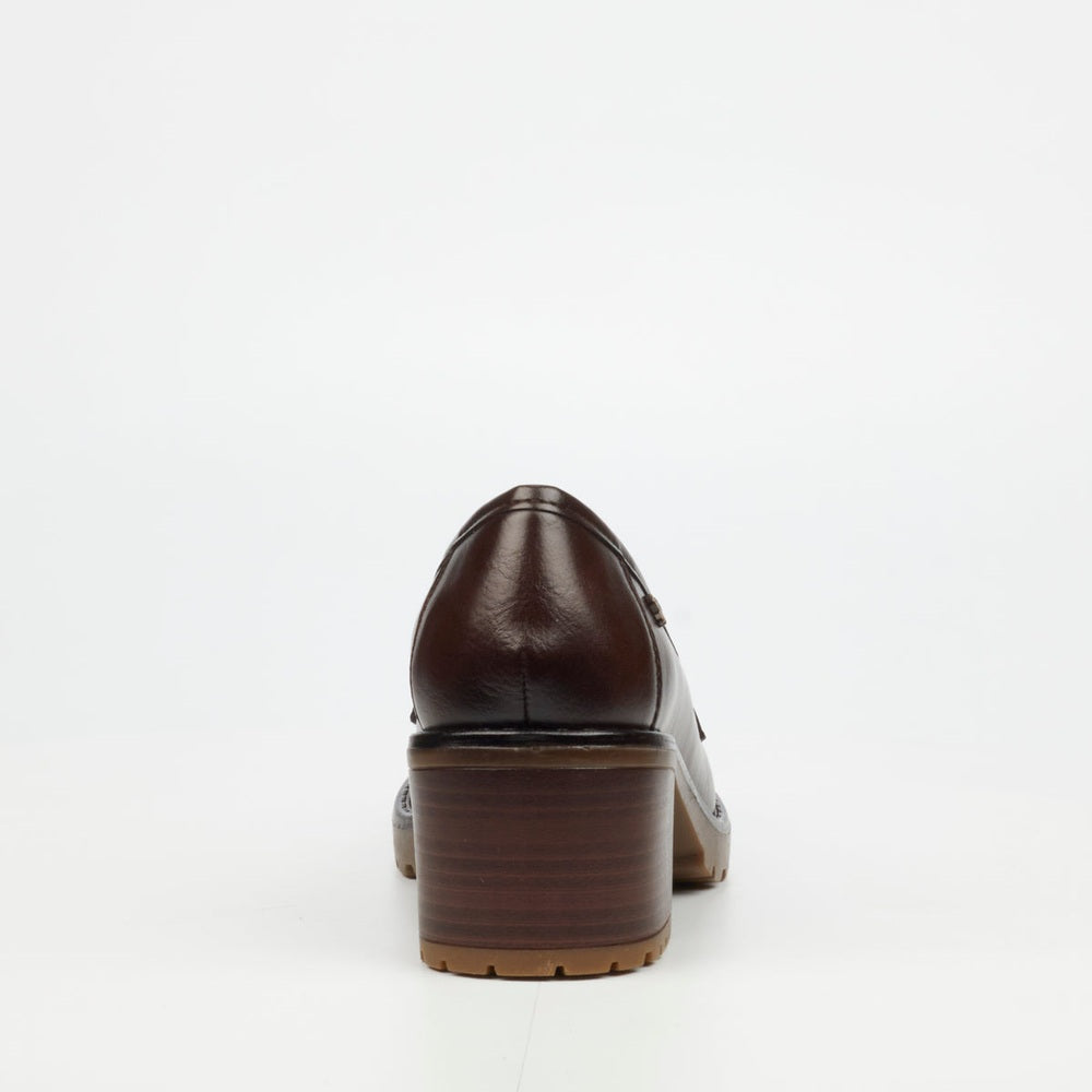 Butterfly Feet Ladies Noxer 9 Shoes In Chocolate