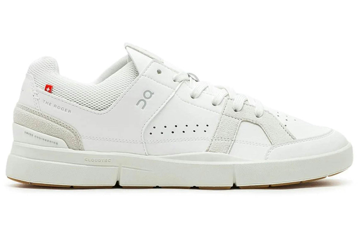 On Cloud Womens The Roger Clubhouse Shoes In White & Sand