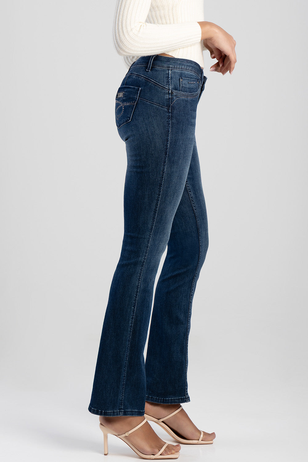 Sissyboy Womens Southern Bumbooster Bootleg Jeggings In Black