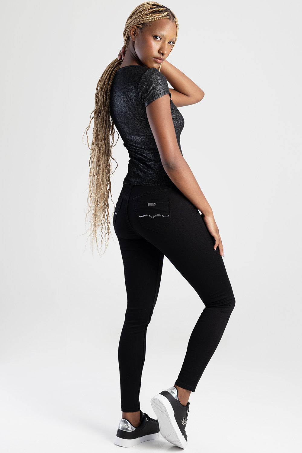 Sissyboy Ladies Avery Mid-Waist Skinny Jeans In Black