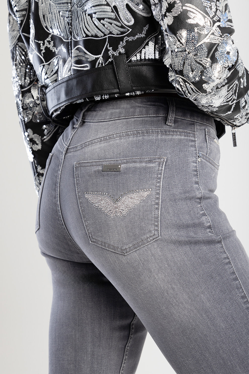 Sissyboy Womens Ruby Mid-Waist Straight Leg Jeans In Grey