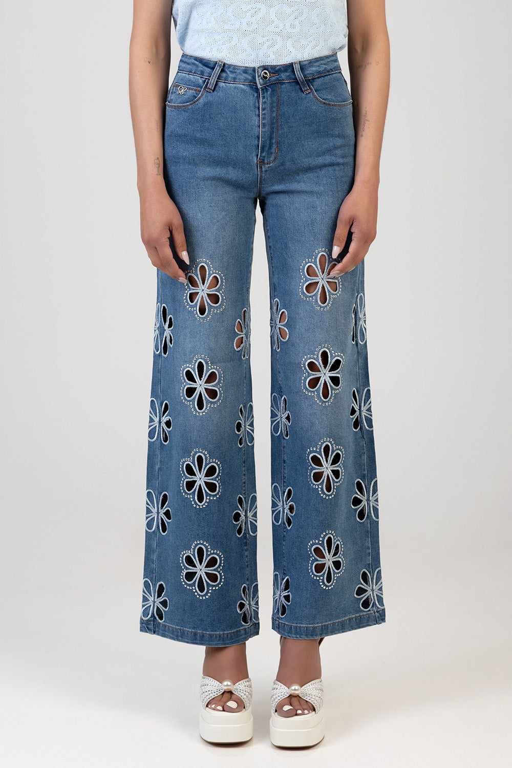 Sissy Boy Belen Wide Leg Mid Waist Wide Leg Jeans In Medium Vintage