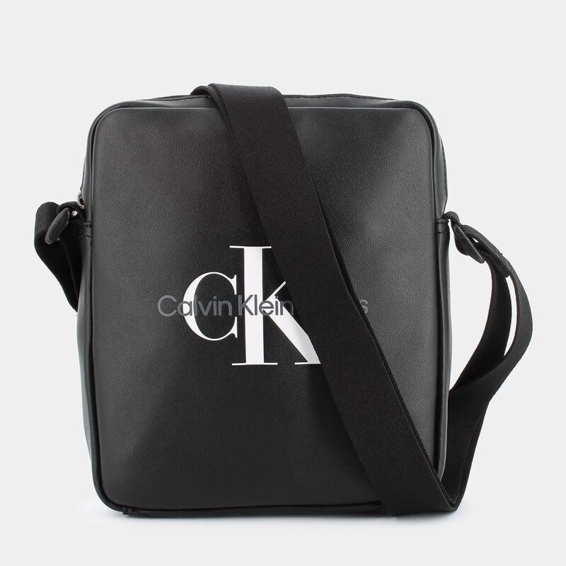 Calvin Klein K5115231 Monogram Soft Reporter18 Bag Black