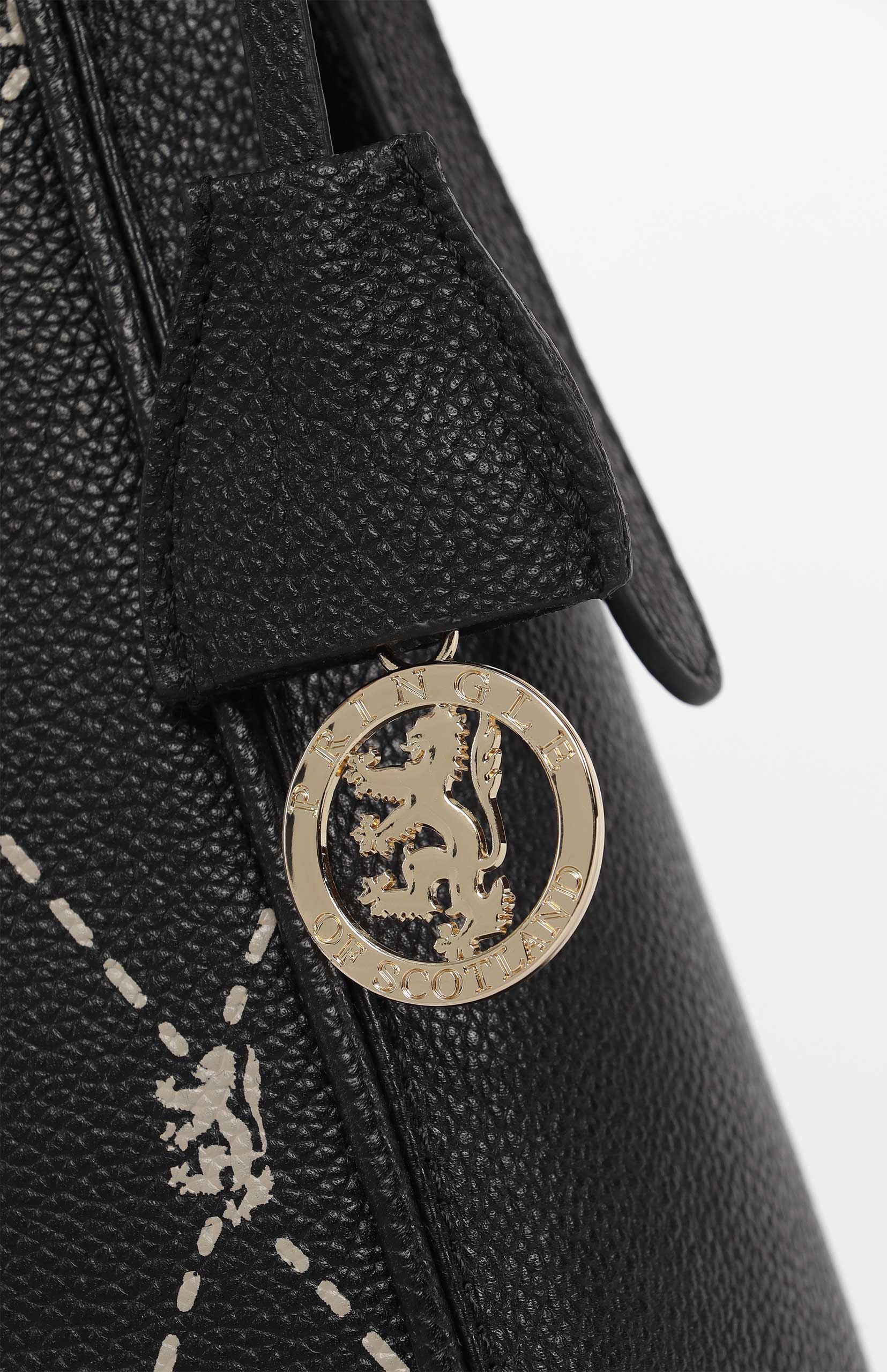 Pringle Pr112036 Argyle Aop Hop Bag Black