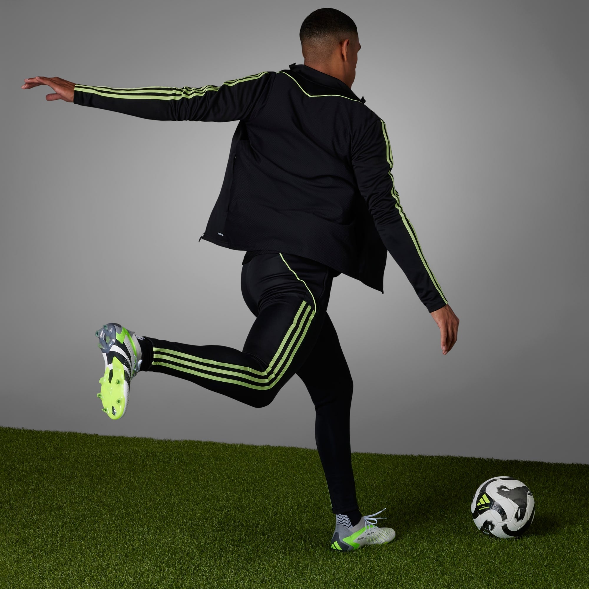 Adidas Unisex Predator Accuracy.1 FG Soccer Boots In Cloud White / Core Black / Lucid Lemon