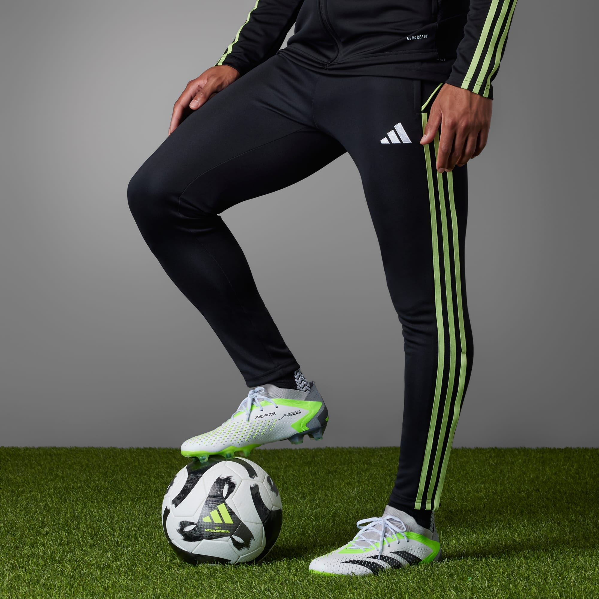 Adidas Unisex Predator Accuracy.1 FG Soccer Boots In Cloud White / Core Black / Lucid Lemon