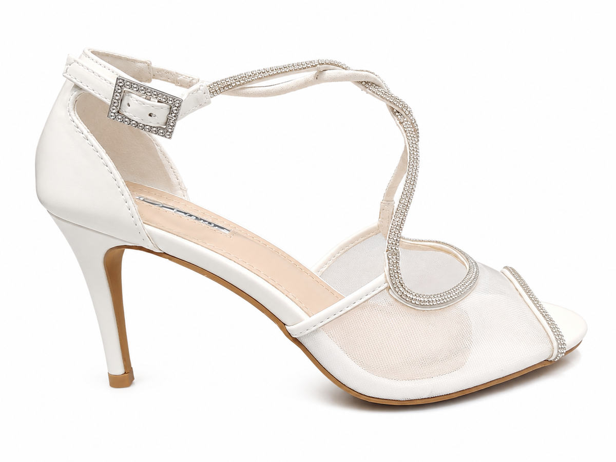 Plum Ladies Annelise Heels In White