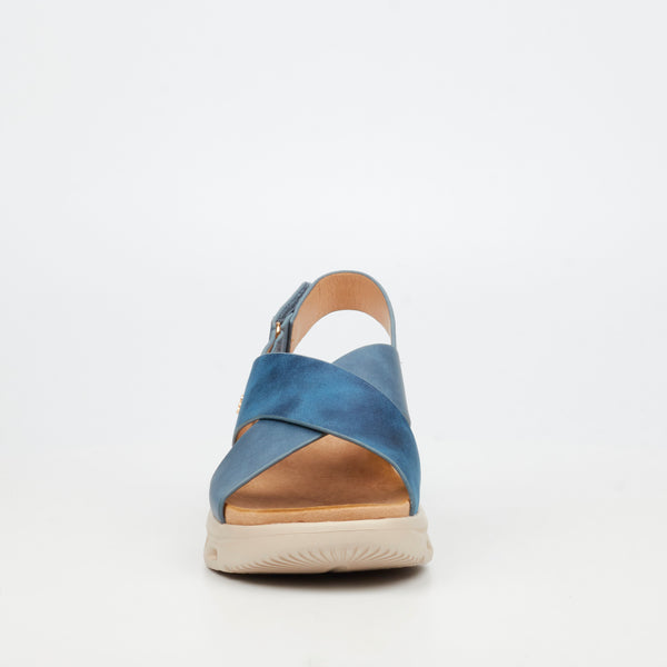 Heart & Sole Ladies Ramona 2 Sandals In Blue