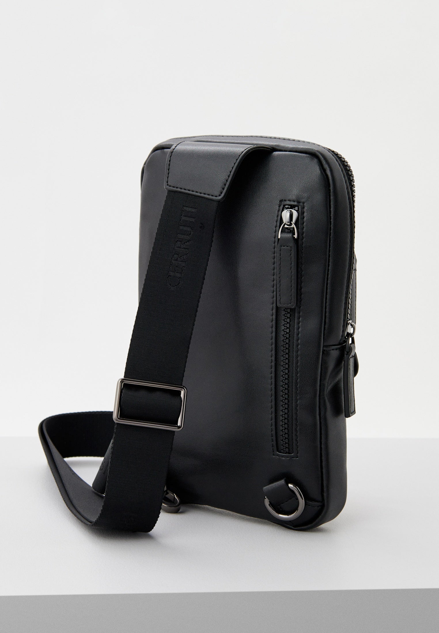 Cerruti Laurent Body Bag In Black