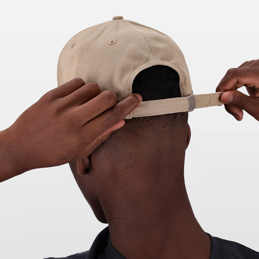 Salomon Unisex Adjustable Cap In White Pepper