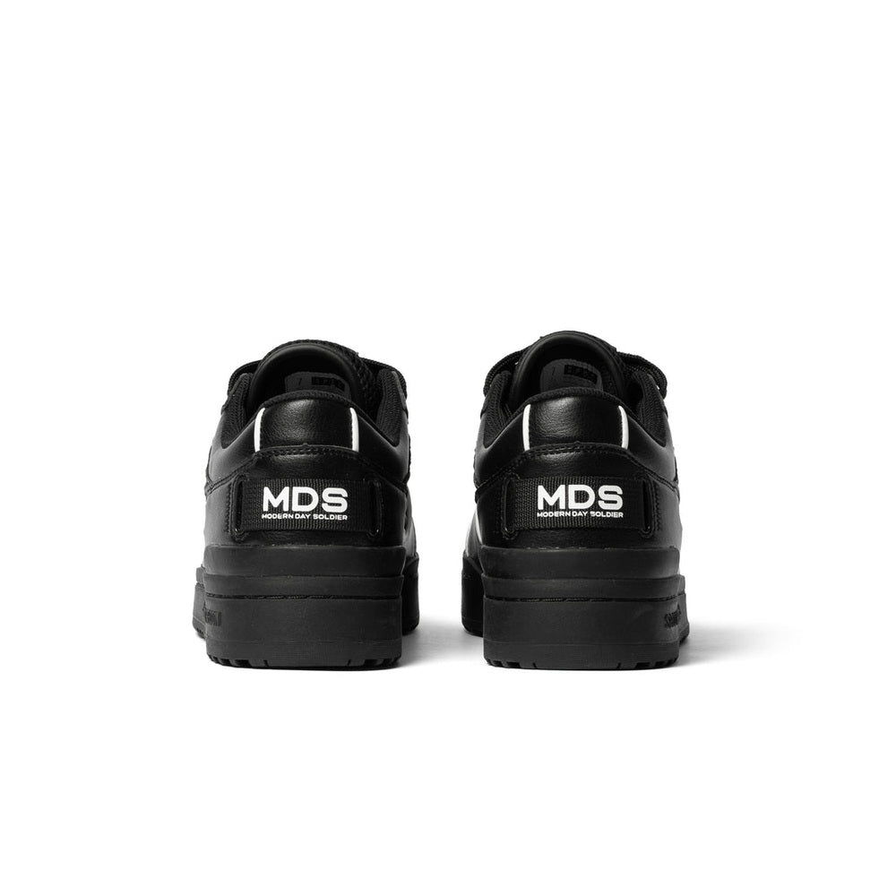 S.P.C.C Mens MDS Raider Lo Sneaker In Black