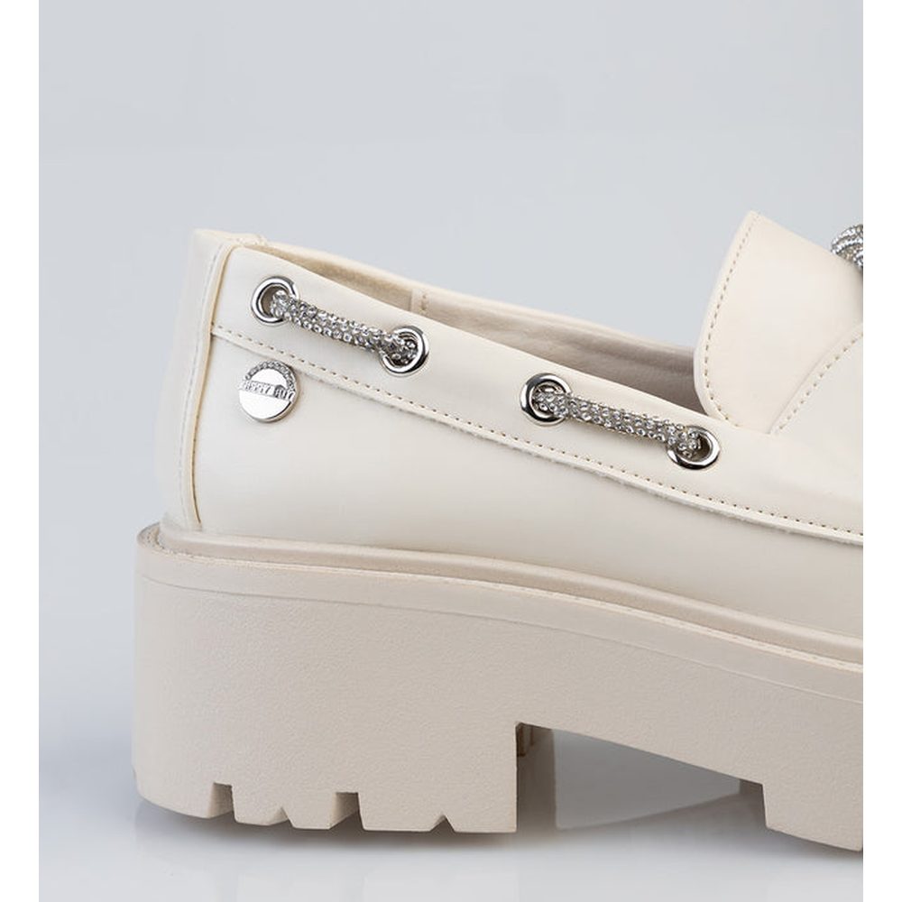 Sissy Boy Ladies Boat Shoe with Bling Shoe Laces In Cream