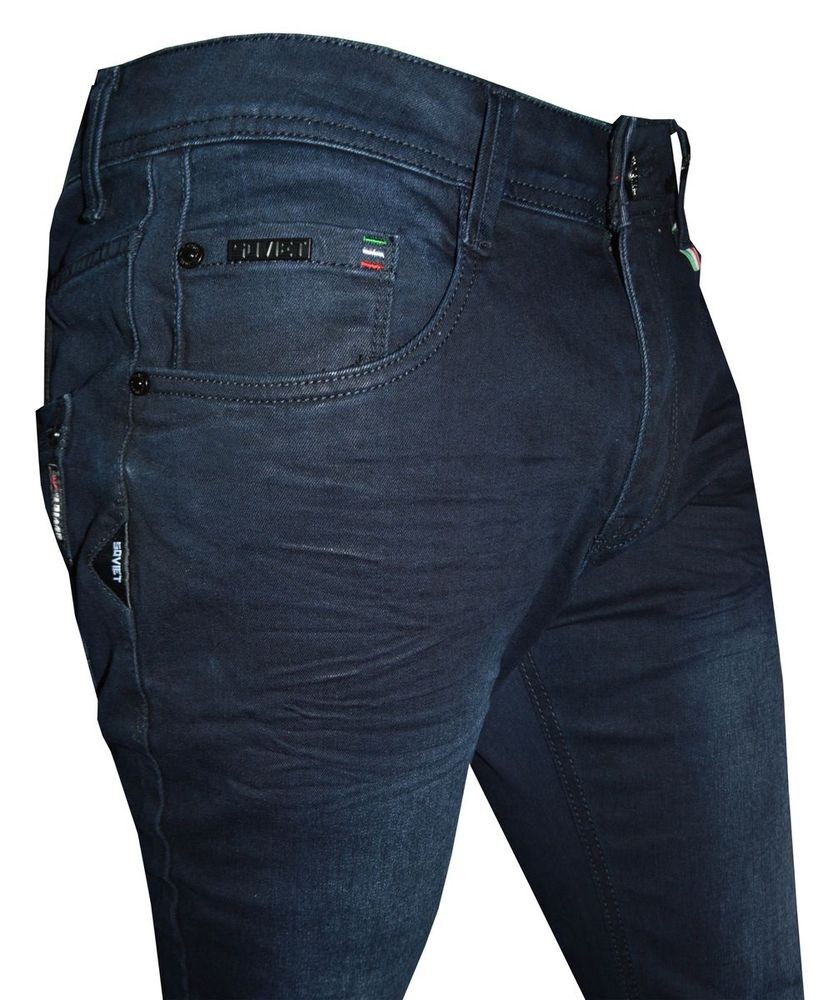 Soviet Mens Romo Slim Leg Fashion Jeans in Dark Blue