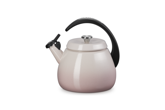 Le Creuset Cloche Kettle In Shell Pink