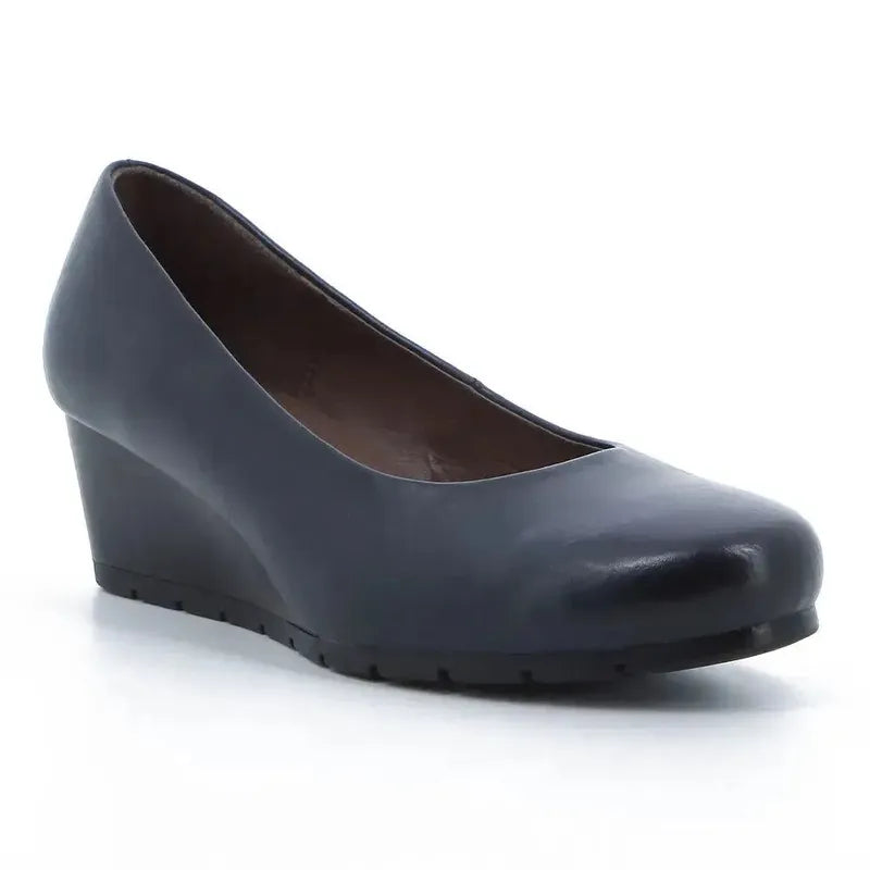 Hush Puppies Ladies Mihewi Shoes In Navy