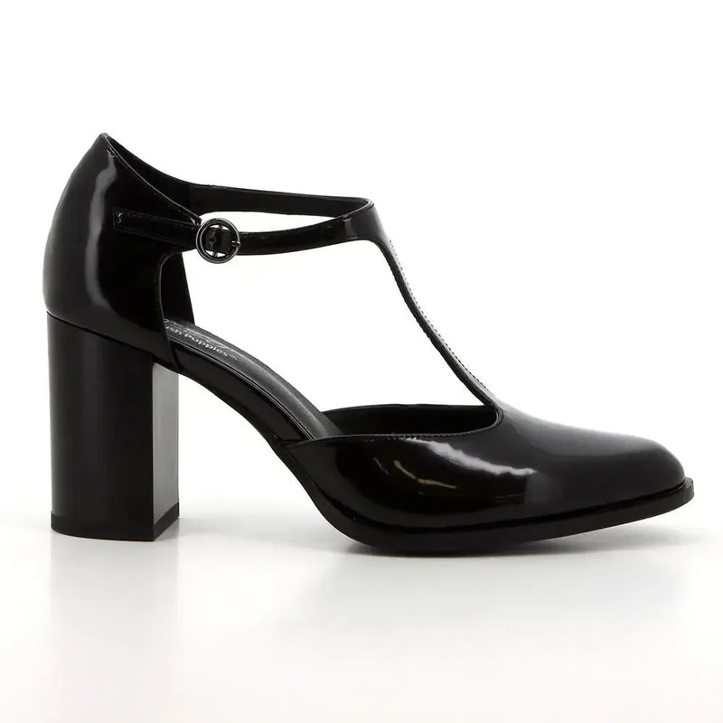 Hush Puppies Soft Style Parvani  Shoes In Black