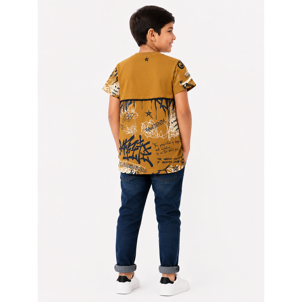 Soviet Boys Dynamic Short Sleeves Fashion T-Shirt In Sand