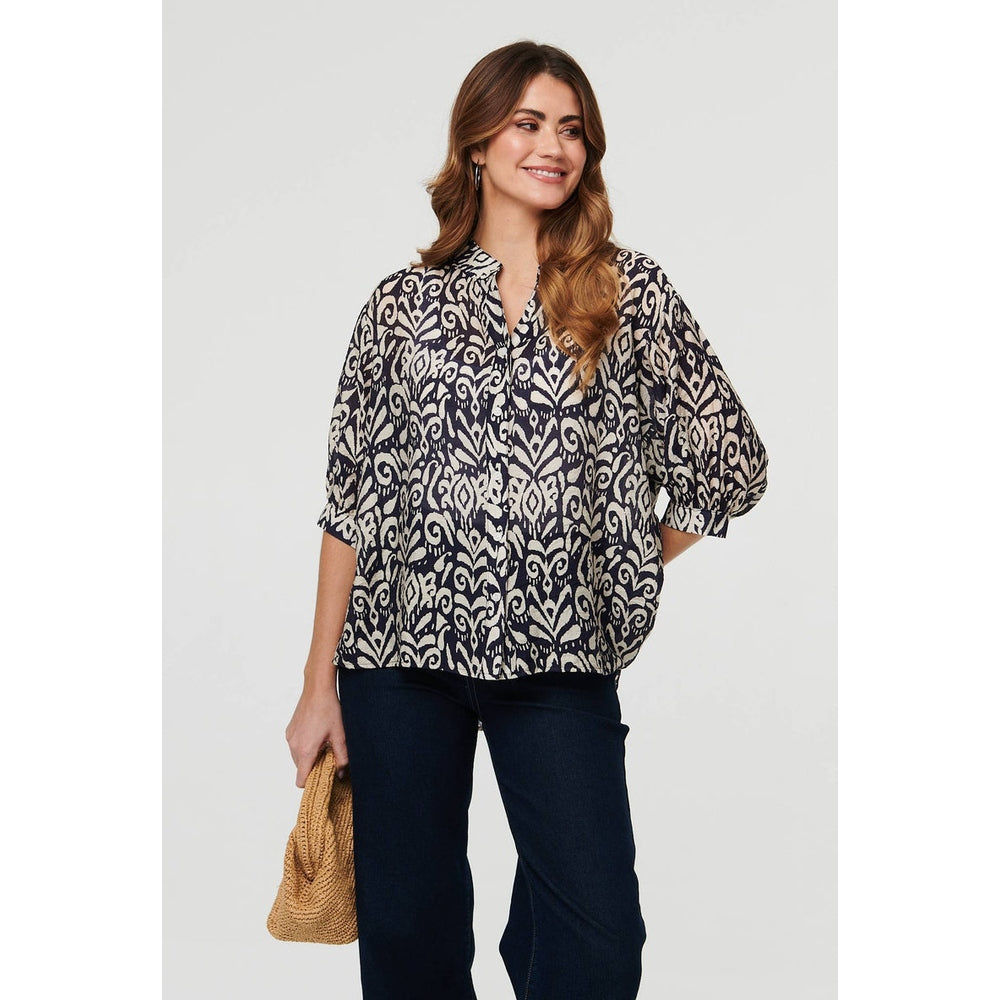 Izabel London Printed Button 3/4 Sleeve Relaxed Blouse in Navy Multi