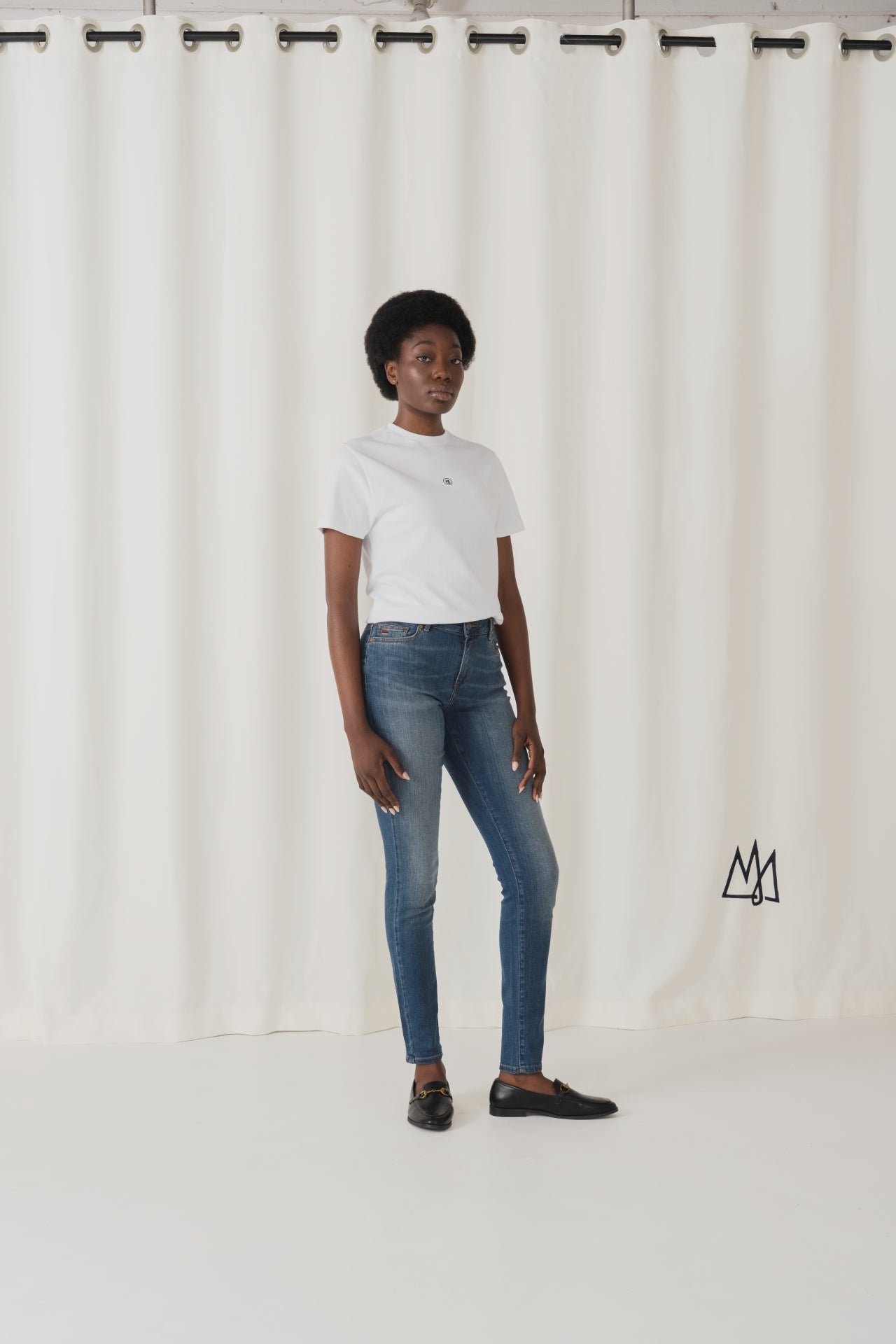 Tshepo Jeans Ladies Embroidered Monarch T-Shirt In White