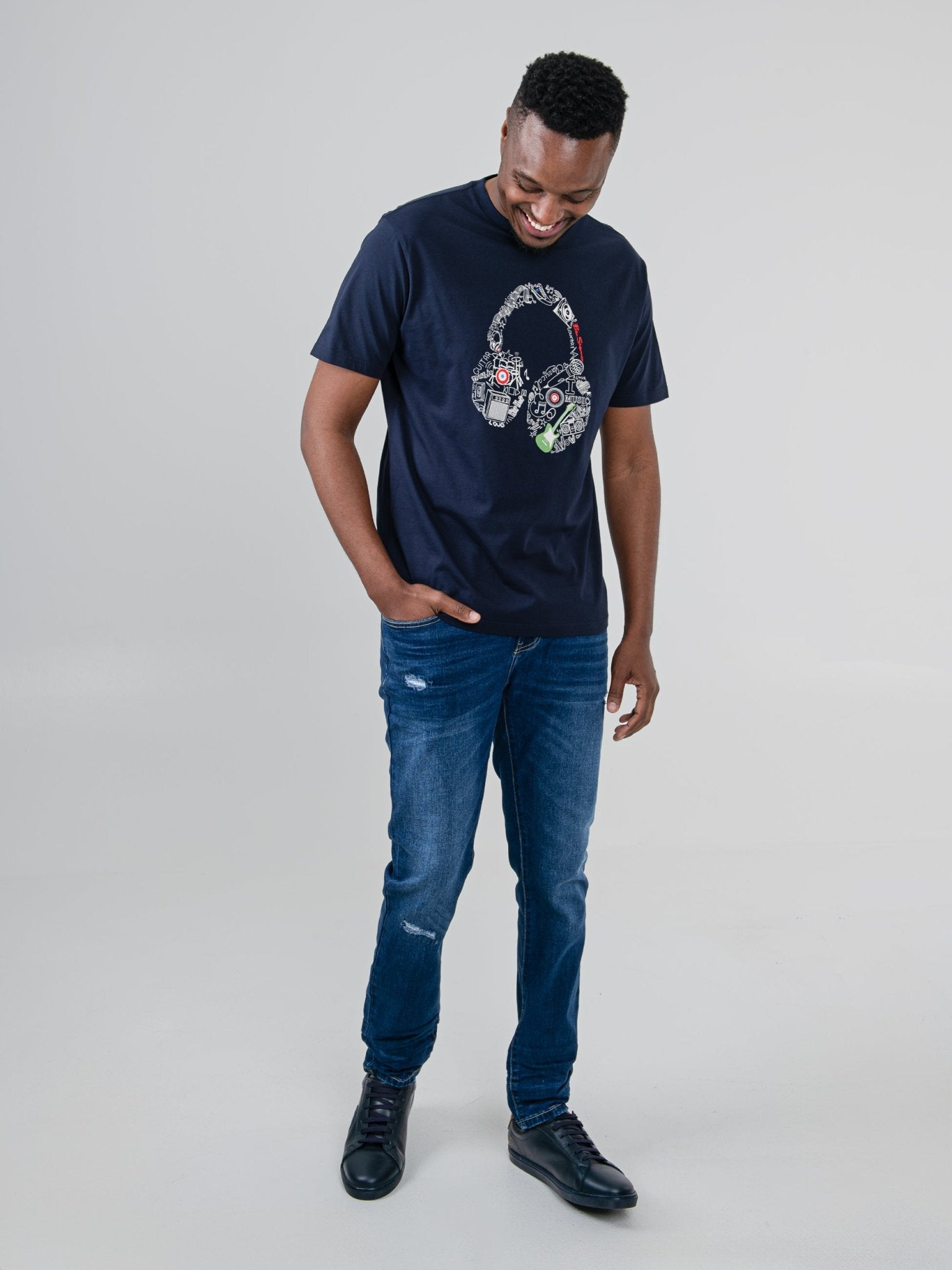 Ben Sherman Mens Typography Headphones T-Shirt In Navy