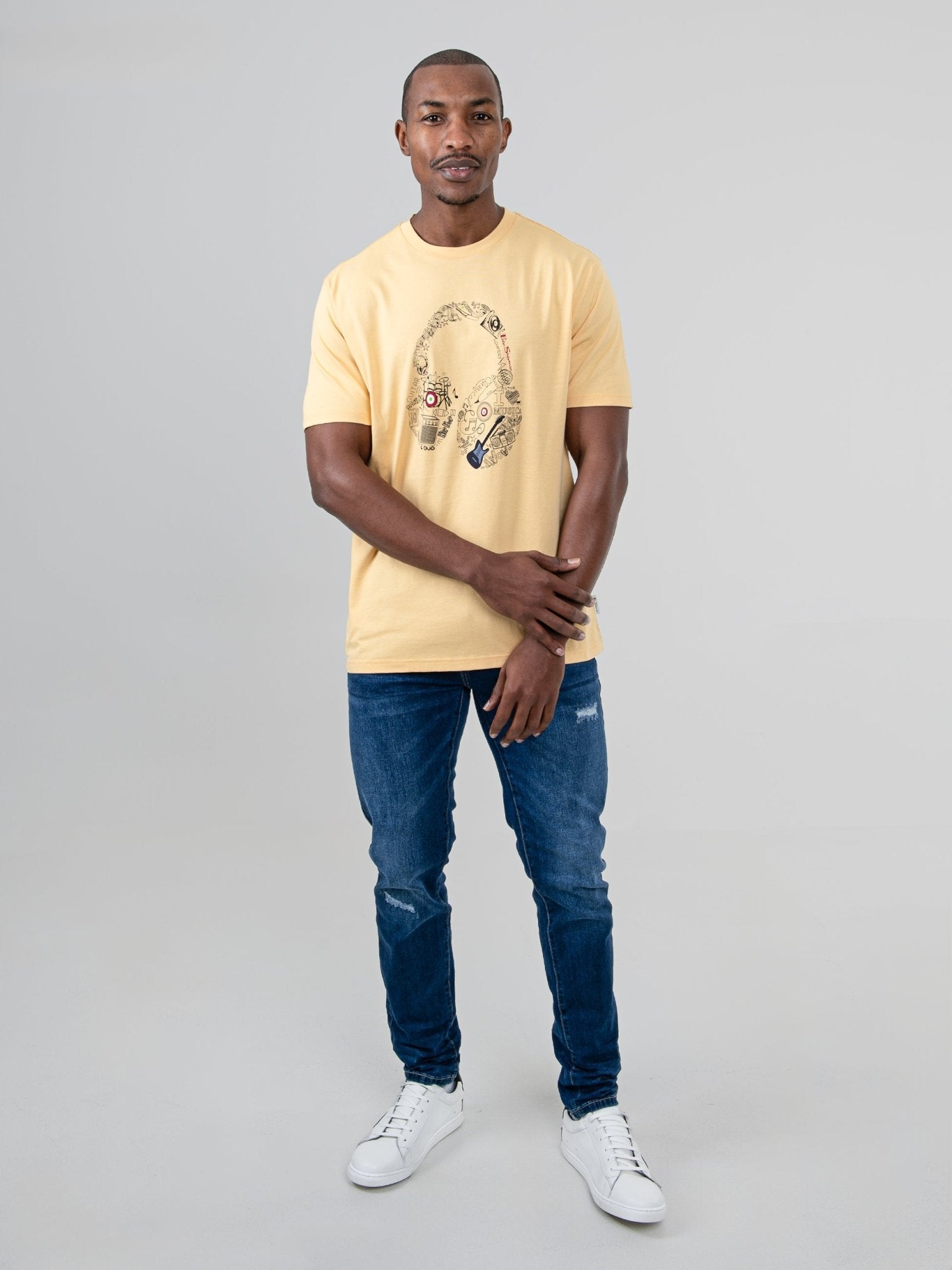 Ben Sherman Mens Typography Headphones T-Shirt In New Wheat