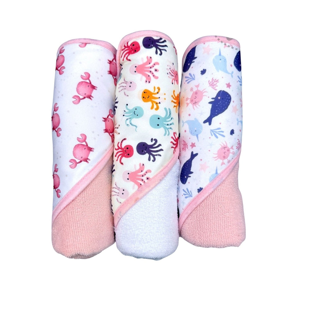 Mother's Choice Girls 3 Hooded Towels & 3 Squeakys In Pink