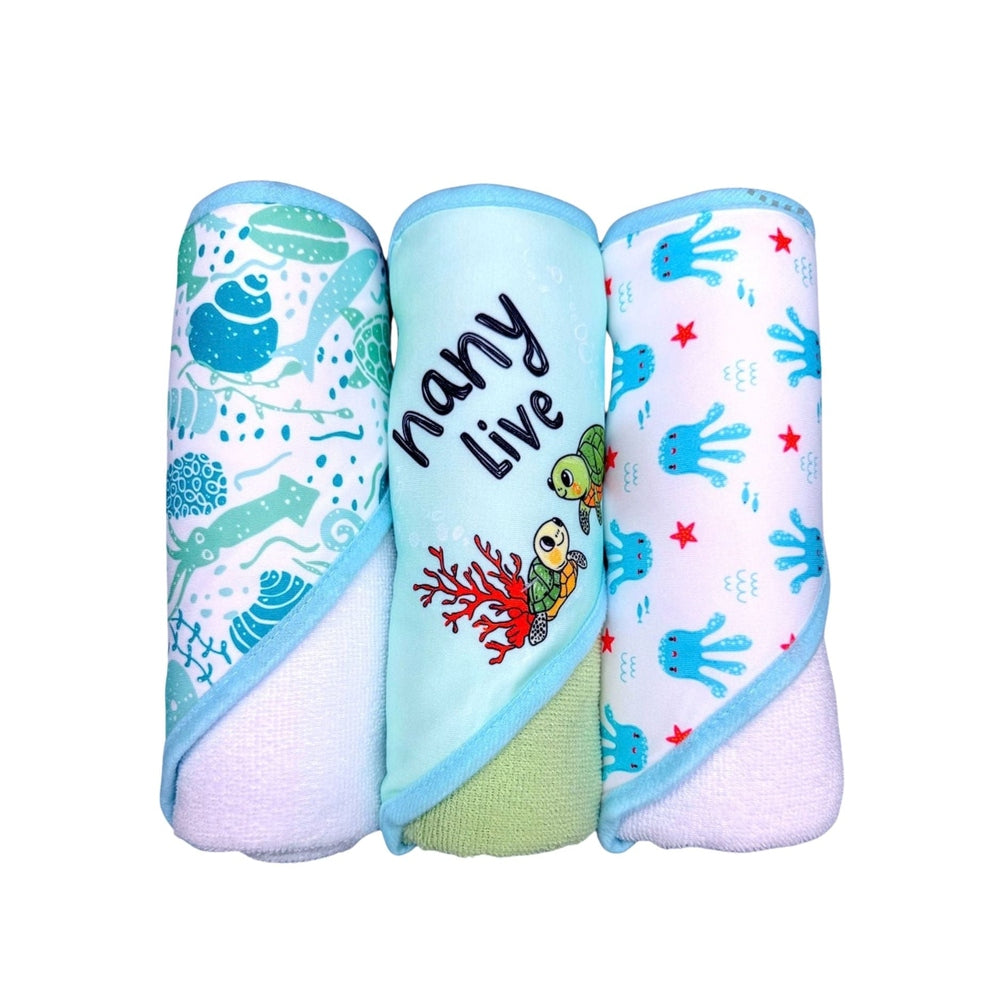 Mother's Choice Unisex 3 Hooded Towels & 3 Squeakys In Turquoise