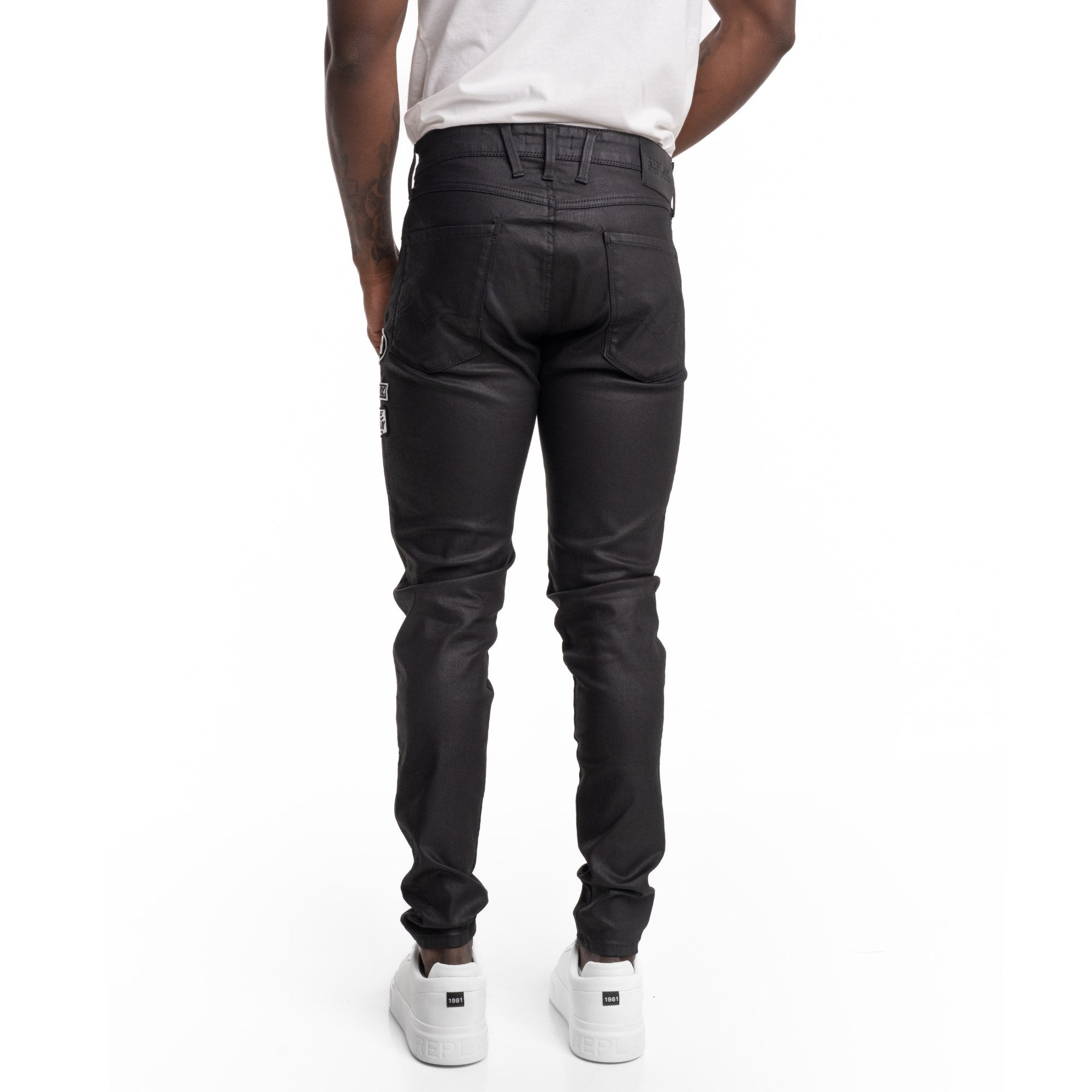 Replay Mens 13A Waxed Jeans In Black
