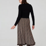 Izabel London Womens Knitted A-Line Intasia Skirt In Black And Brown