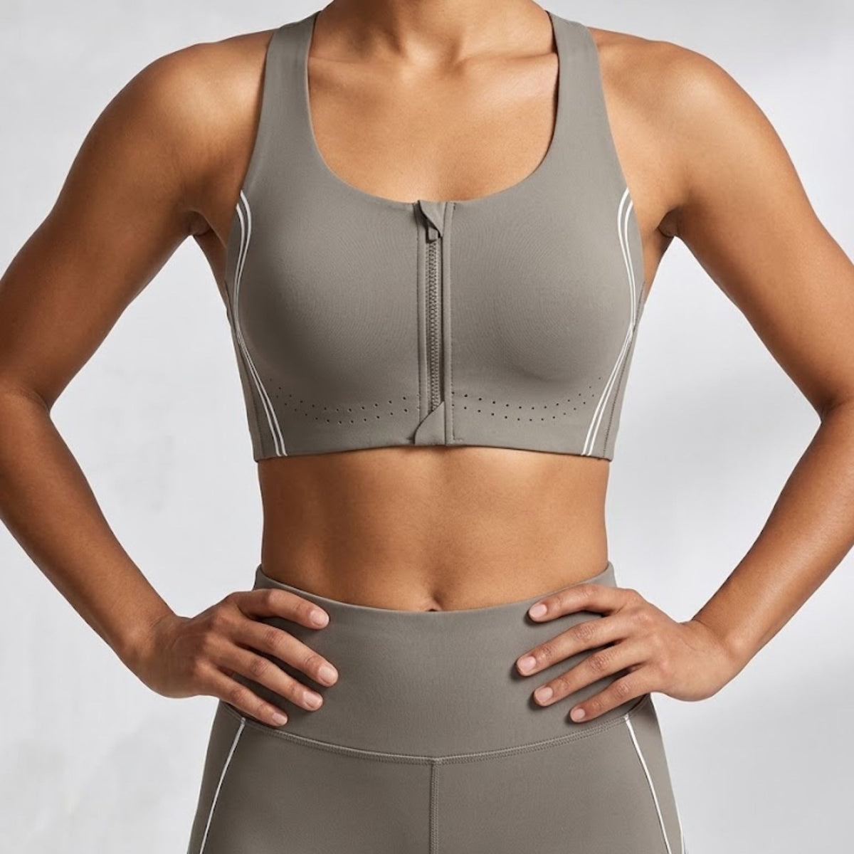 Anta Womens Pro Sports Bra In Taupe
