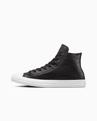 Converse All Star Unisex Seasonal Leather Chuck Taylor In Black