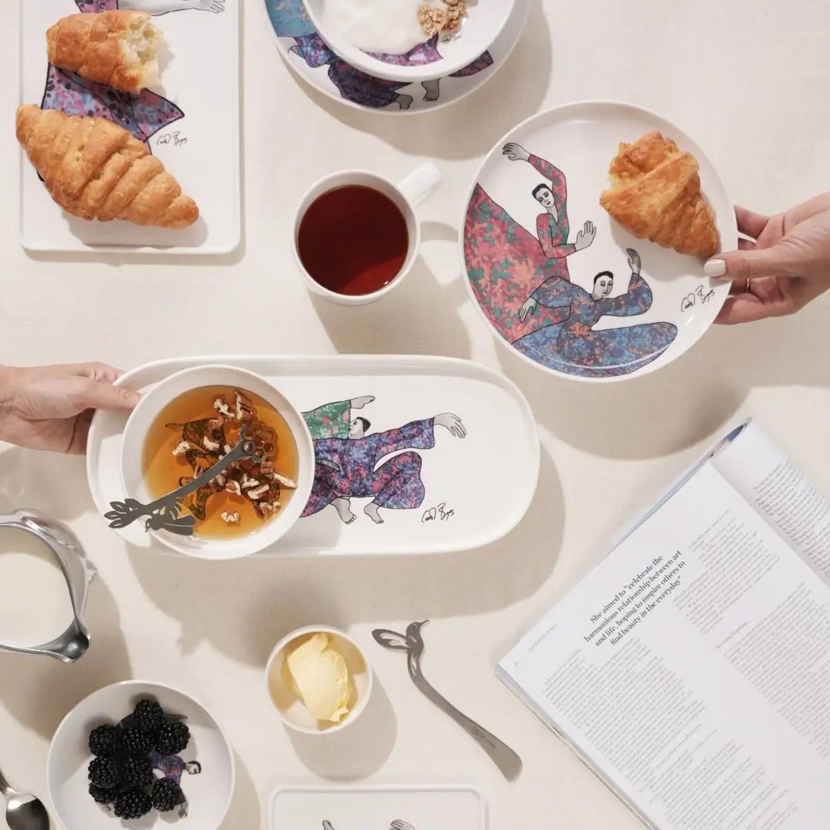 Carrol Boyes Platter Oval Dancing Girls White