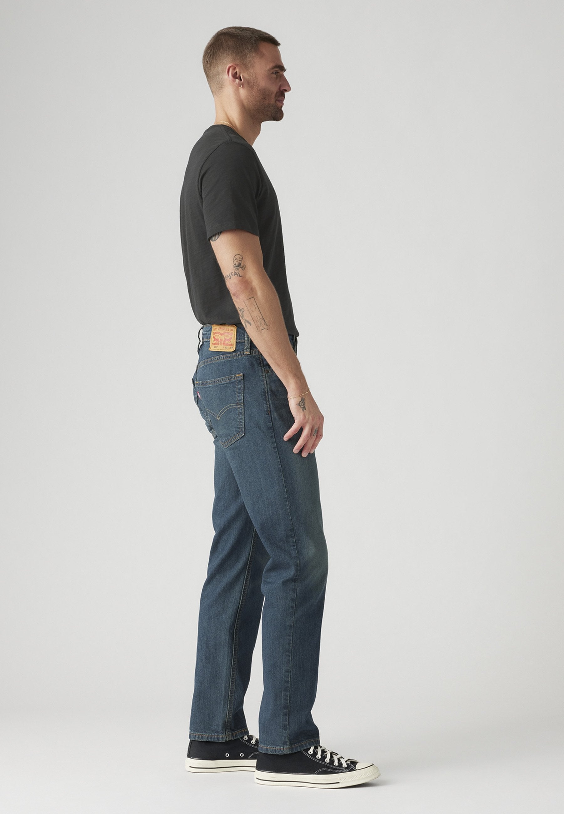 Levis Mens Athletic Taper Lost In Time Jeans In Navy