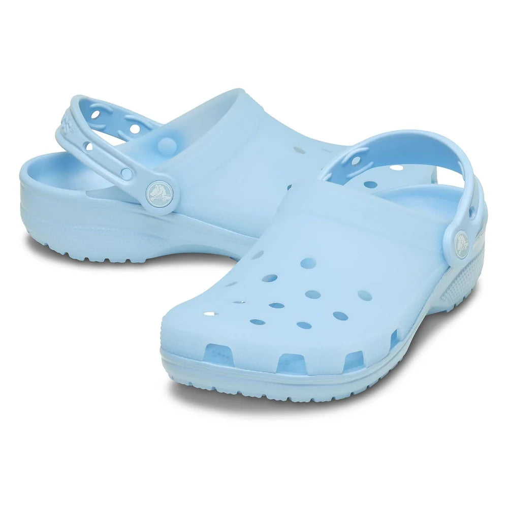 Crocs Unisex Adults Classic Frosted Clog Sandals In Light Blue