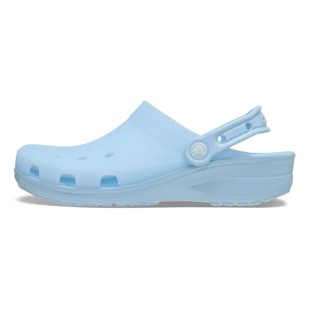 Crocs Unisex Adults Classic Frosted Clog Sandals In Light Blue