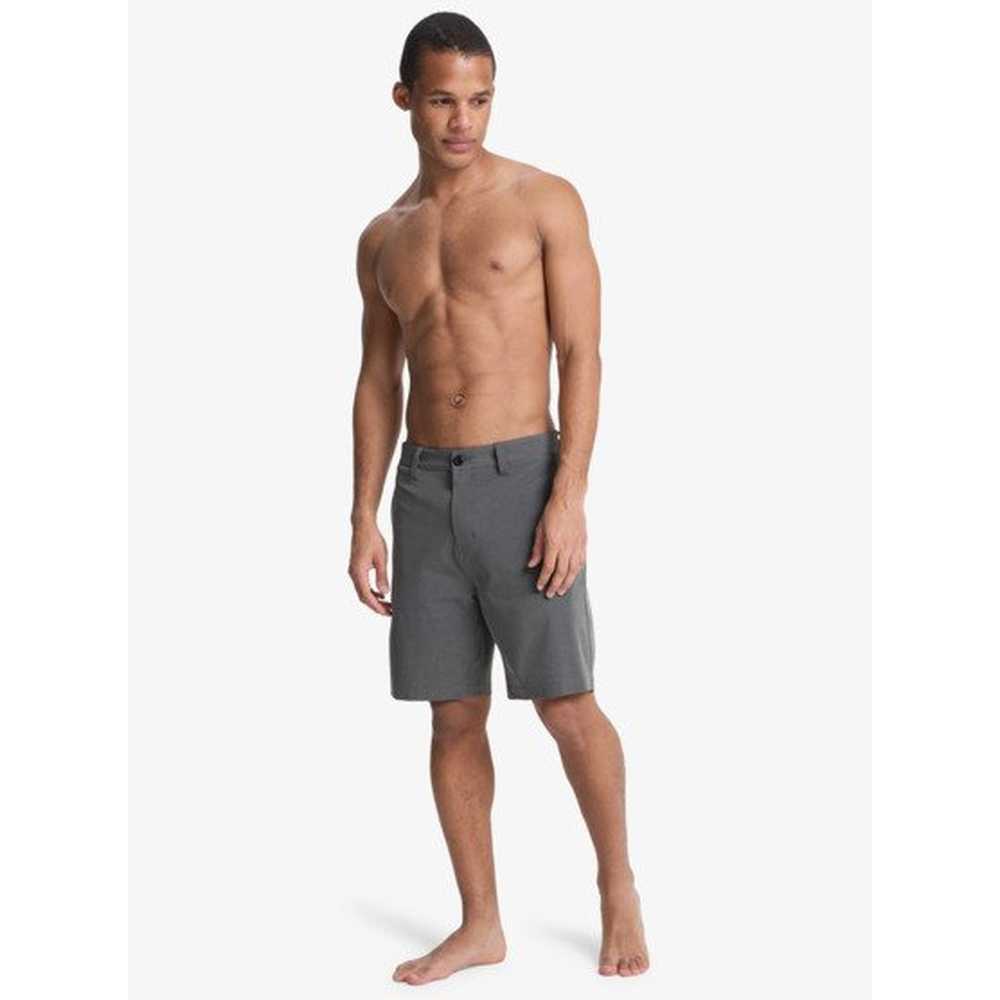 Quiksilver Mens Union Heather Amph 19 Shorts In Grey