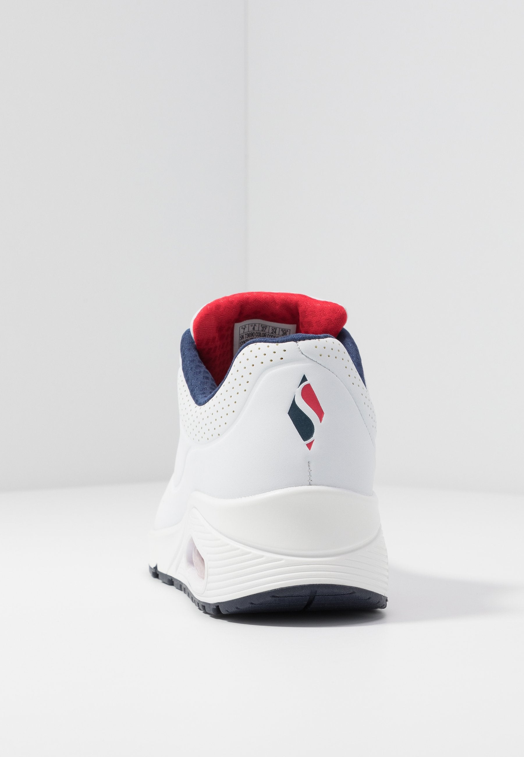 Skechers Womens Uno Stand On Air Shoes In White & Navy