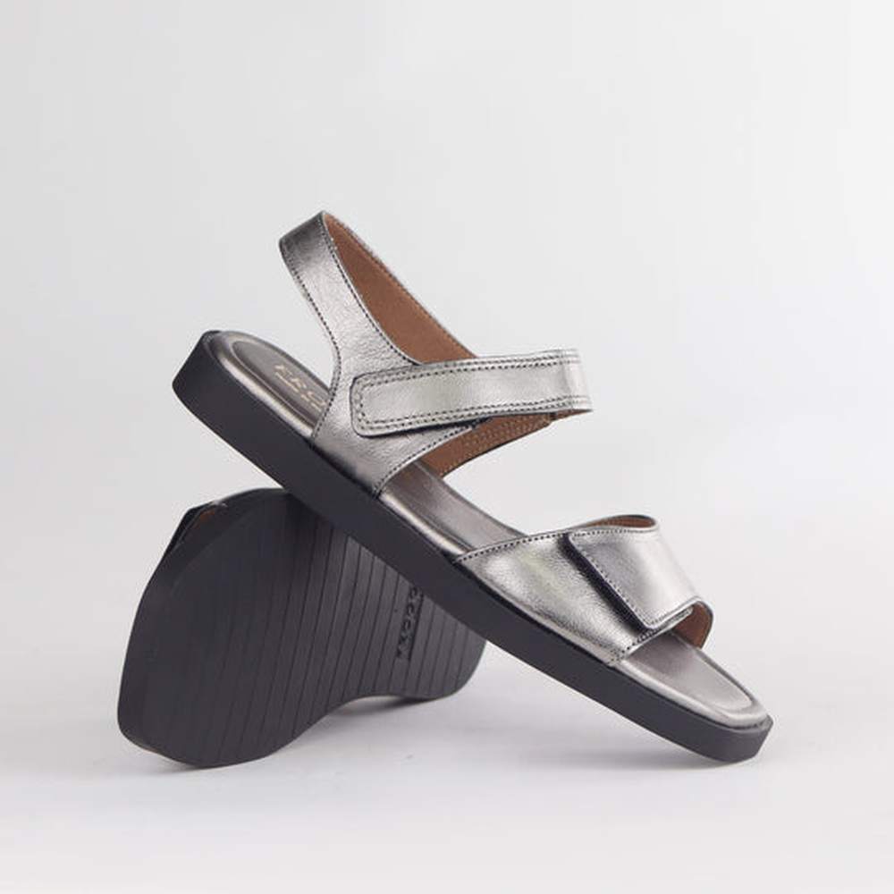 Froggie Womens Flatform Velcro Sandals In Pewter