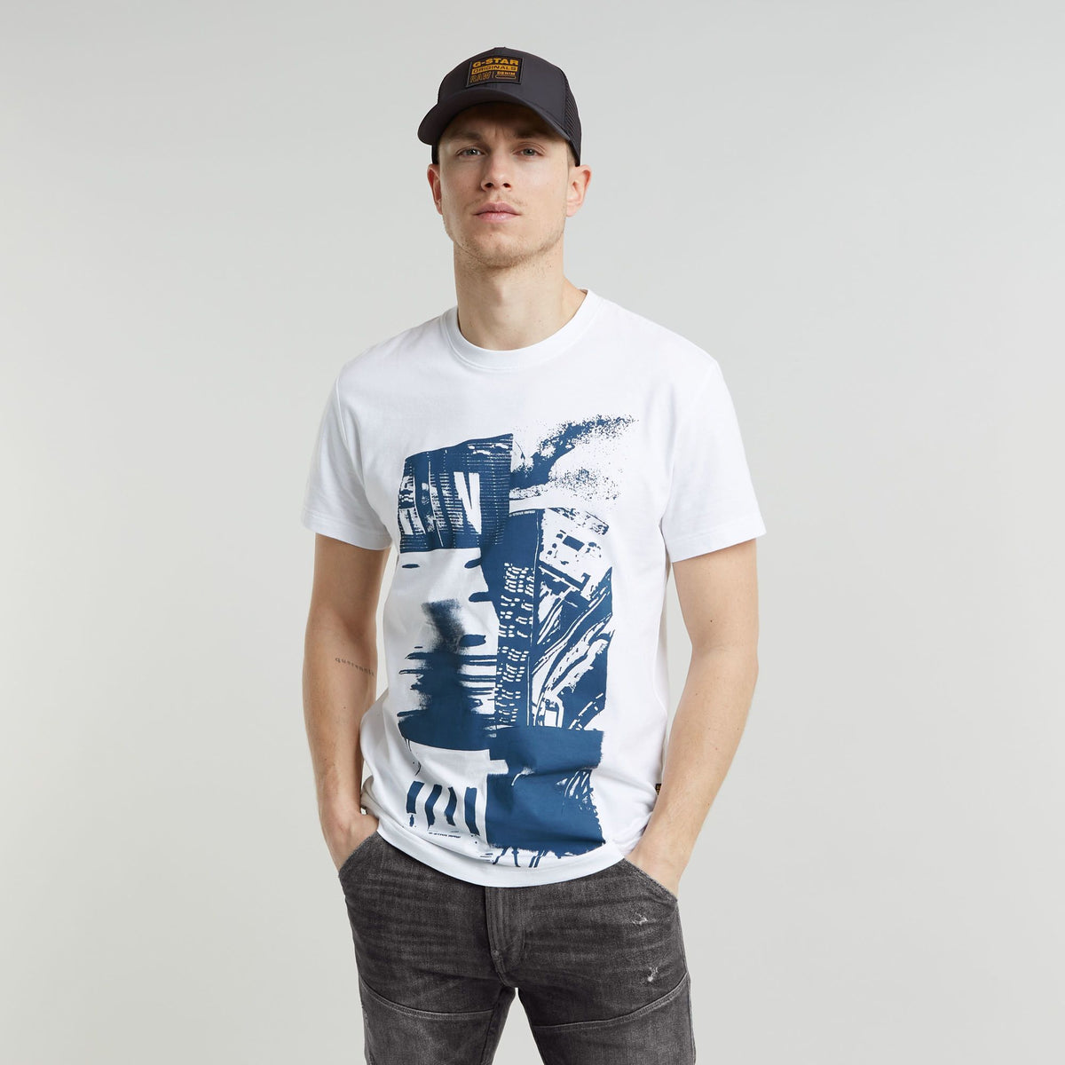 G-Star Raw D25532 Mens Magazine Print R T-Shirt White