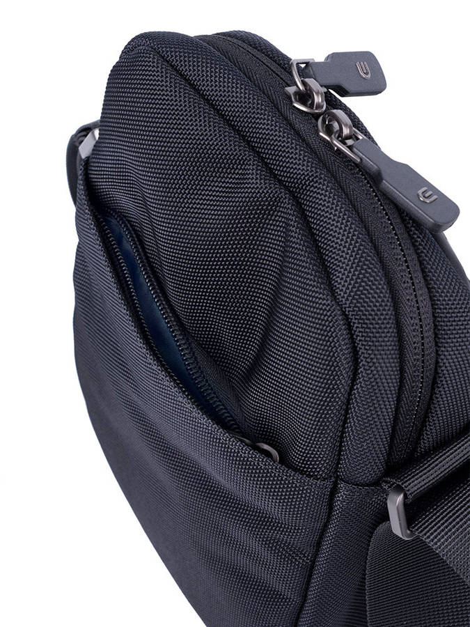 Cellini Exec Sling Bag In Black