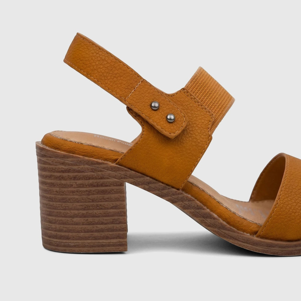 Soft Style By Hush Puppies Womens Soft Abrianna Burnt Heel In Orange