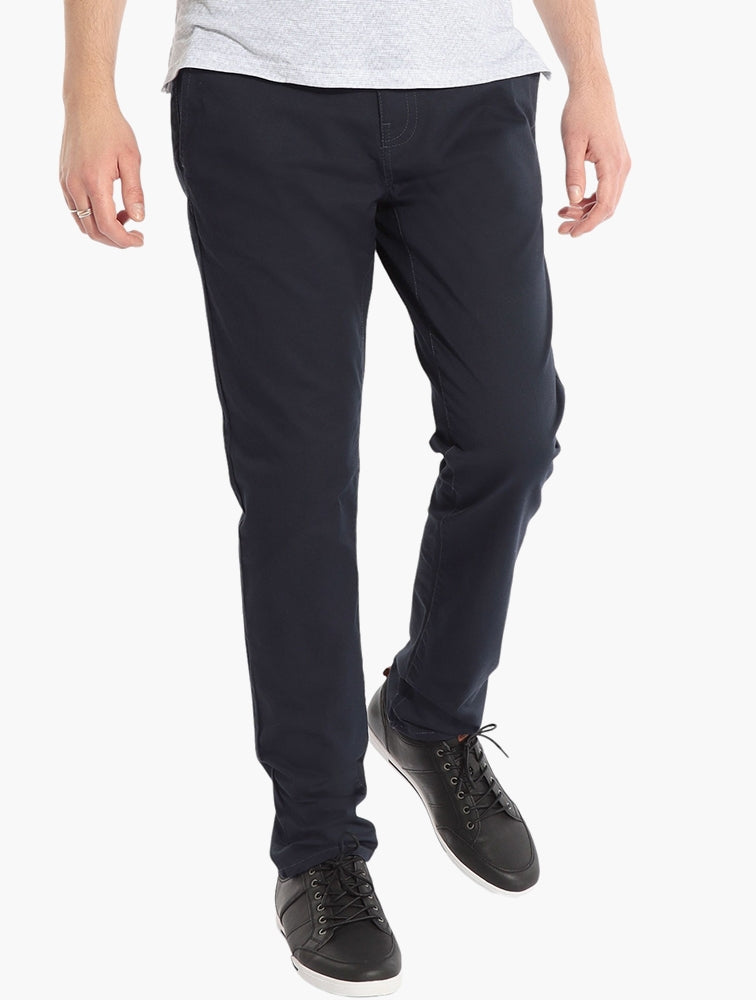 Guess Mens Fashion Chino Pant In Midnight Navy