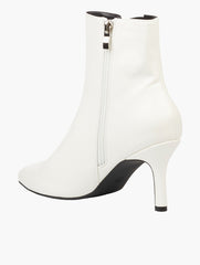 Butterfly Fett Ladies Lively 3 Boots in White